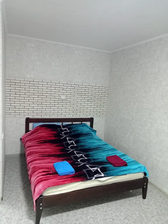 Светлая уютная квартира — аренда посуточно в Ярославль