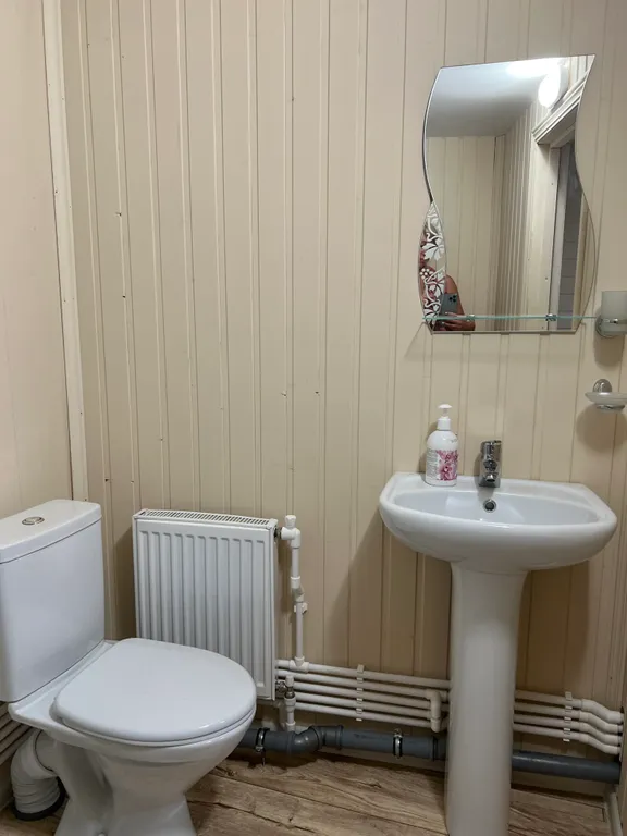 Квартира Квартира 3-местный номер на 3 этаже с мини-кухней и санузлом — Судак