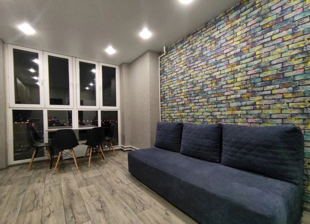 Новая квартира (евродвушка) в районе европейского рынка