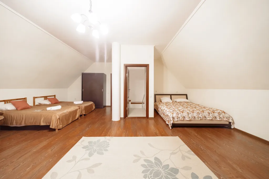 4-комнатный Дом