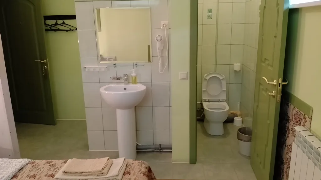 Комната с санузлом