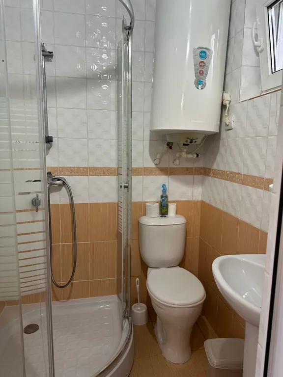 Половина дома недалеко от моря