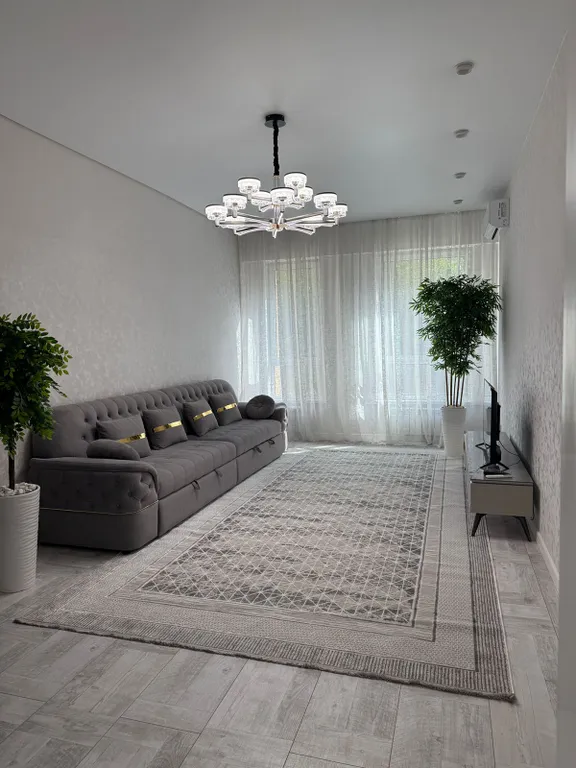 Стильная и просторная квартира в старом центре