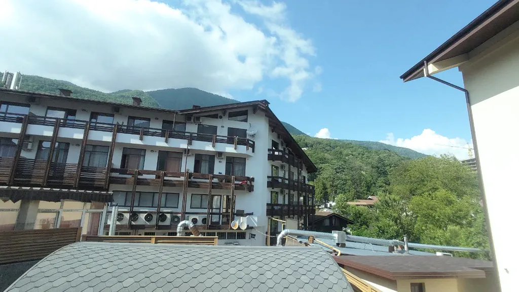 Панорамный апартамент с балконом, центр, лучшая локация