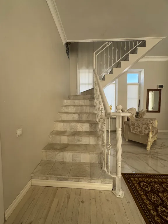 Уютный, просторный светлый дом в самом красивом городе