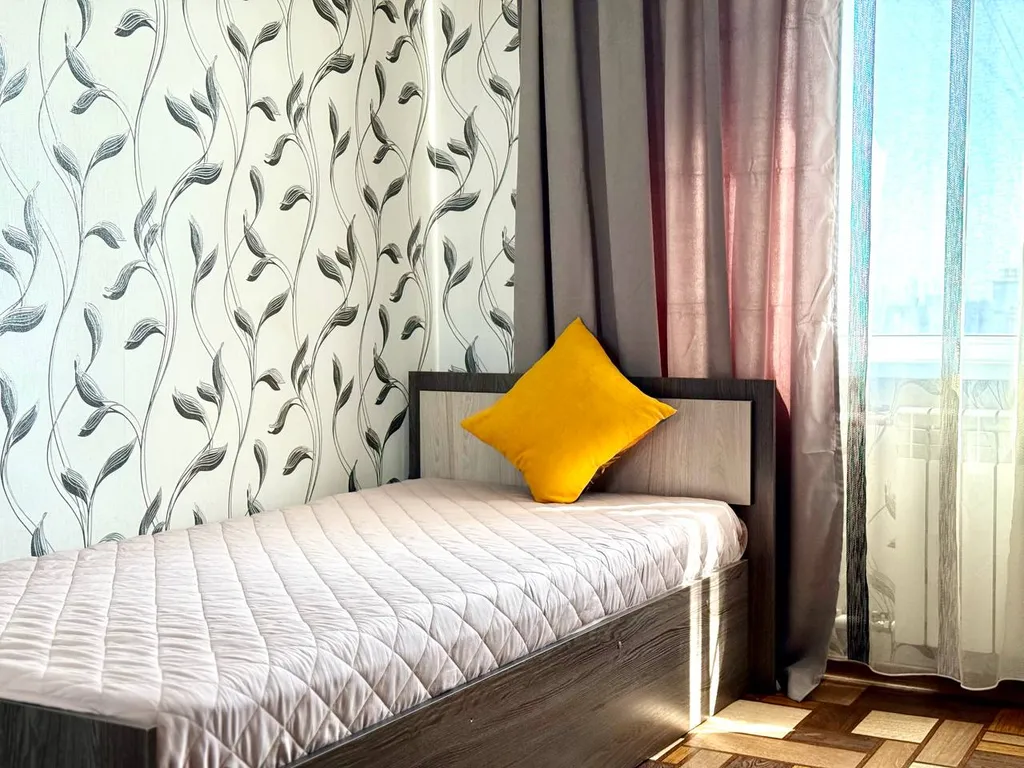 4-комнатная Квартира