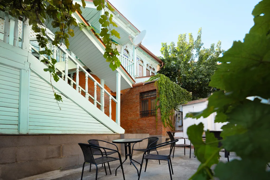 Guli of Tbilisi, Дуплекс с видом на реку в историческом центре города