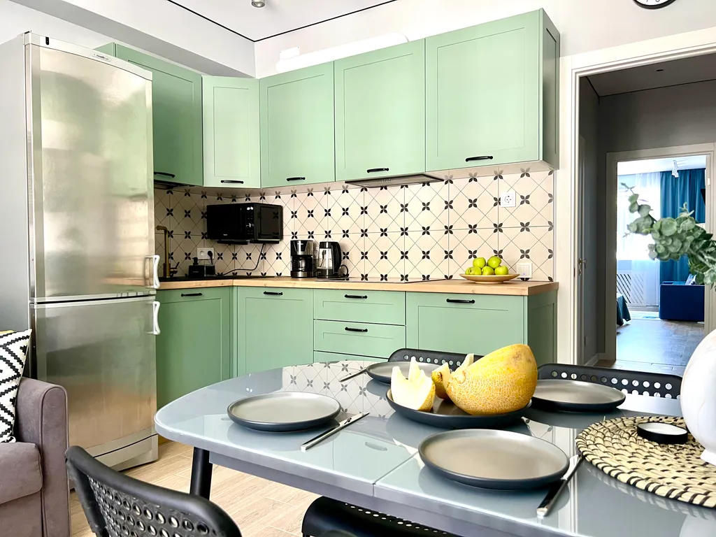 Просторная квартира с новым ремонтом для семьи в центре