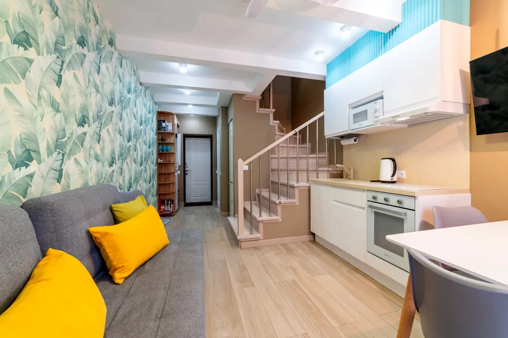 Двухуровневый апартамент около моря с бассейном в ЖК Морской квартал