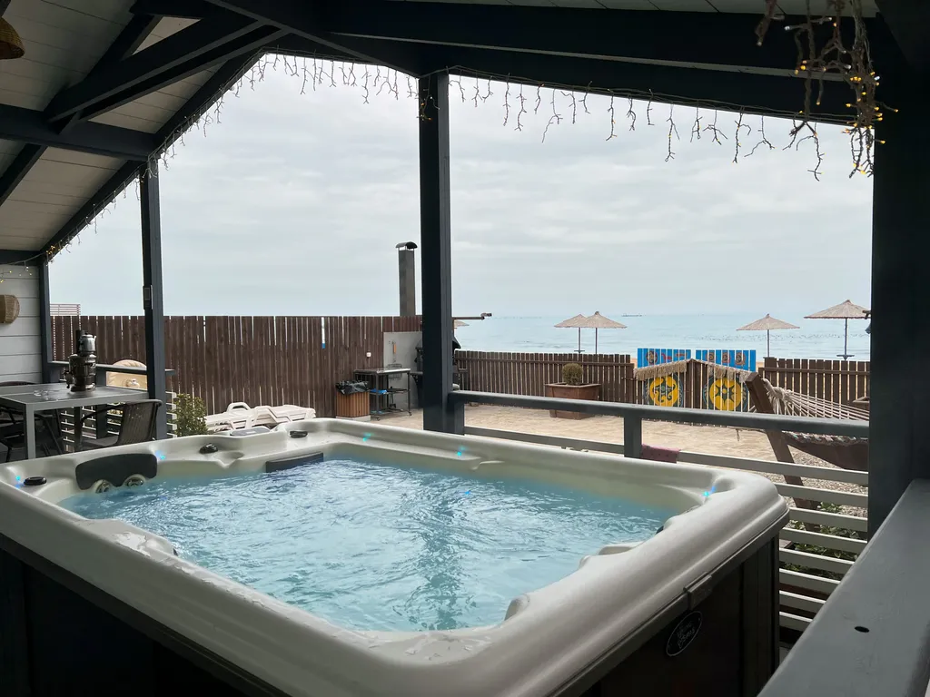 Гостевой дом с видом на море на первой береговой линии