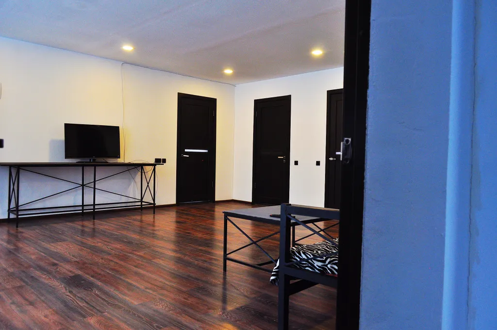 Коттедж для гостей в Ильичево. Баня, бассейн, камин.