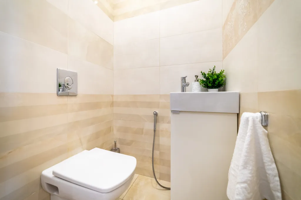 Роскошная идеал квартира с двумя террасами, тремя санузлами и бассейн