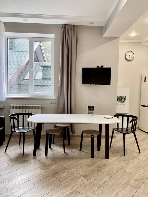 Евродвухкомнатный апартамент с видом на горы