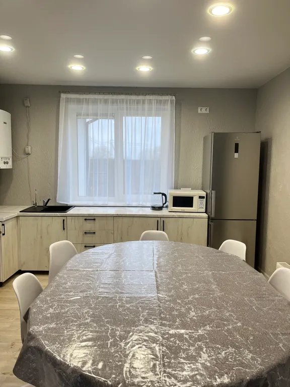 Дом с баней, джакузи и летним бассейном