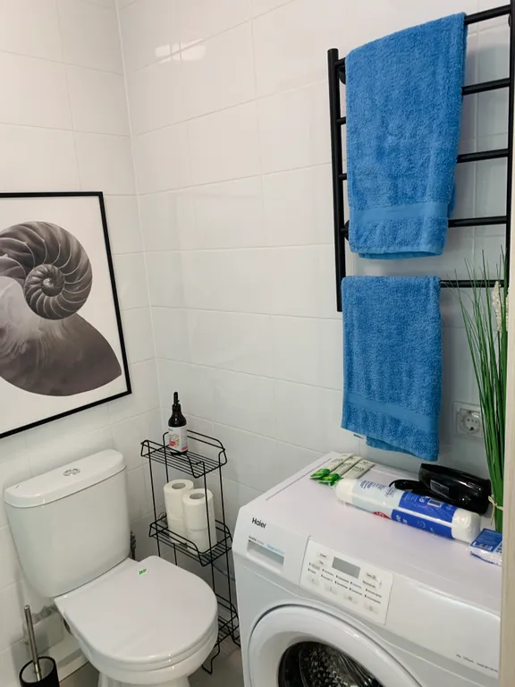 Светлая студия с видом на закат