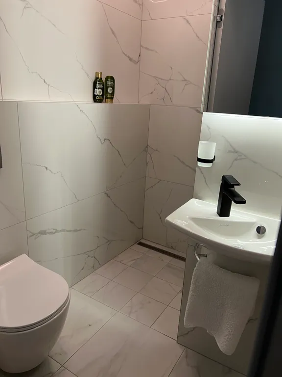 Светелка в доме Куб в кубе с видом на горы