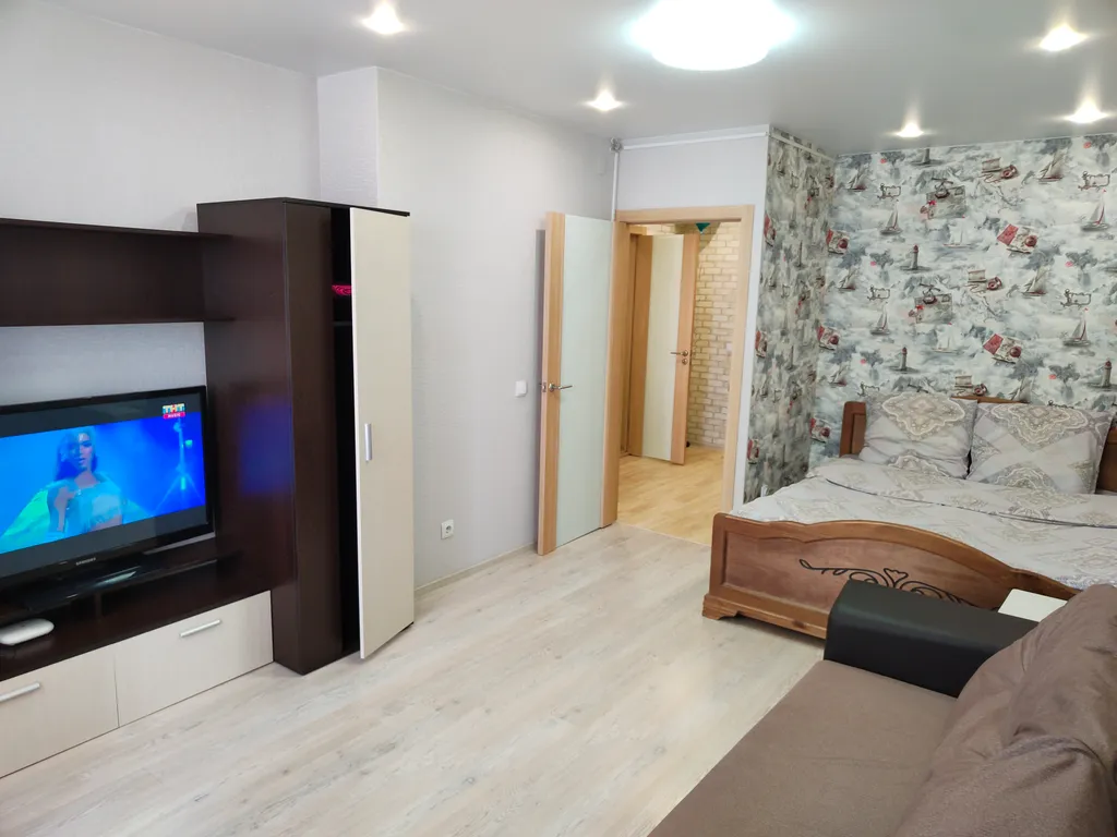 Отличная квартира — аренда посуточно в Чебоксары