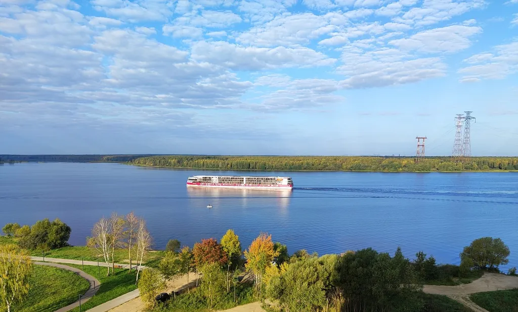Большая 3-комнатная квартира на берегу Волги