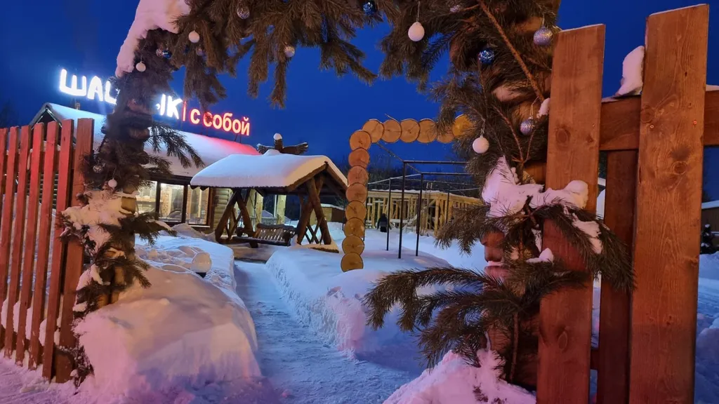 Дом с русской баней, джакузи и уличным чаном