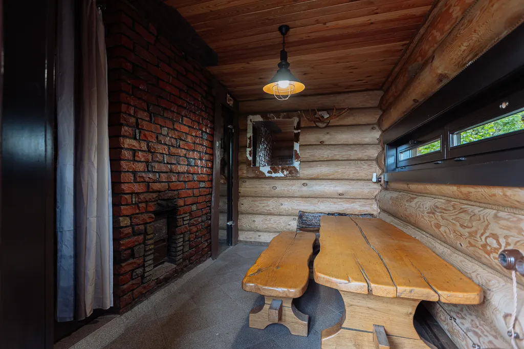 Шикарный дом из сруба с баней и бассейном