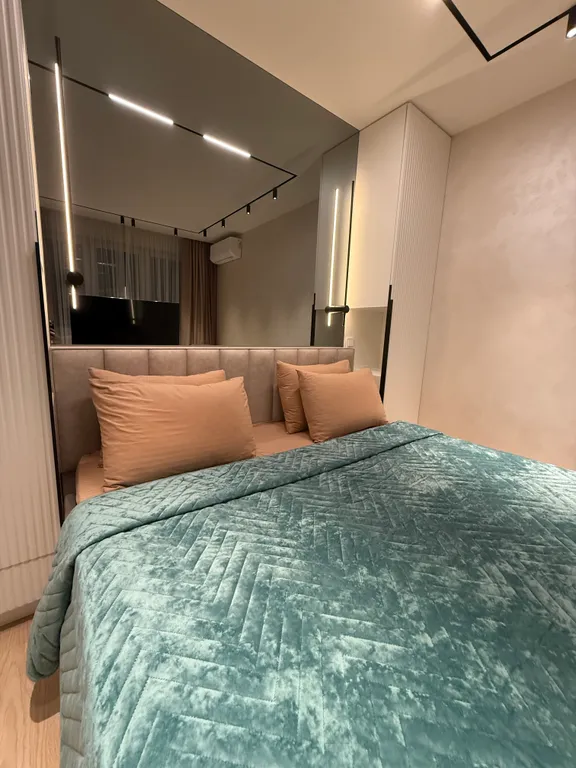 Квартира Дизайнерская квартира с Алисой в ЖК Фрукты — Сириус