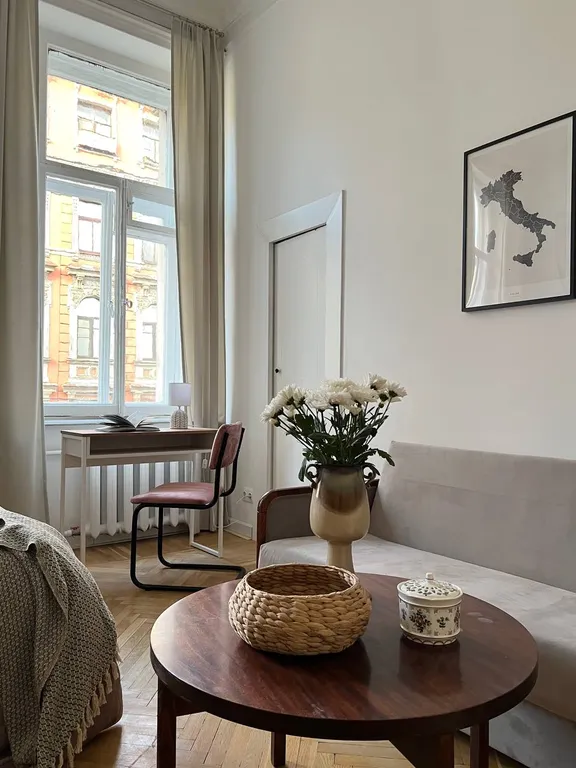 Квартира Аутентичная квартира в самом сердце города — Санкт-Петербург