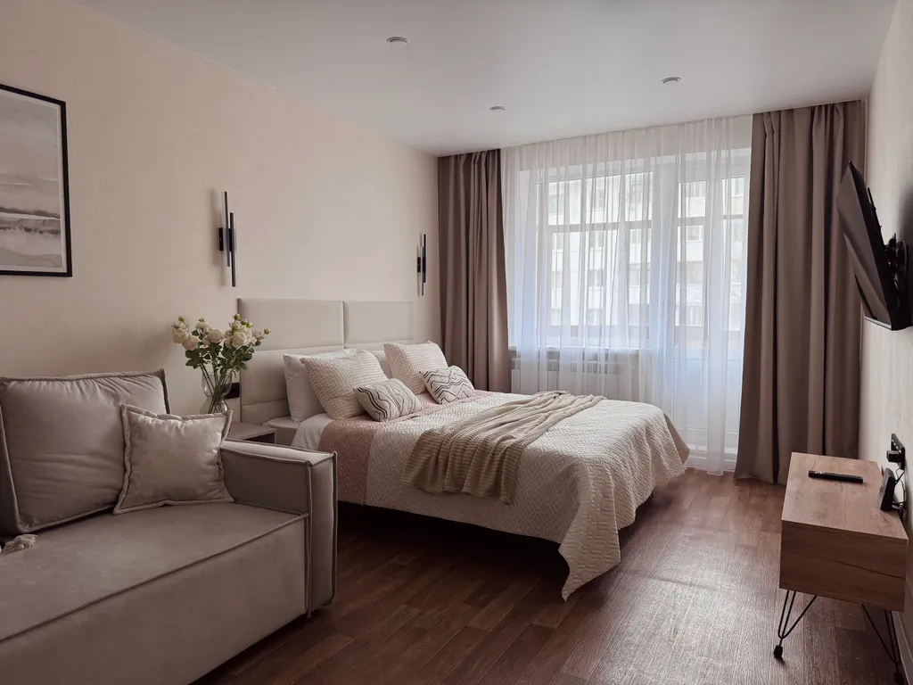 Просторная квартира рядом с Ледовым дворцом — аренда посуточно в Клин