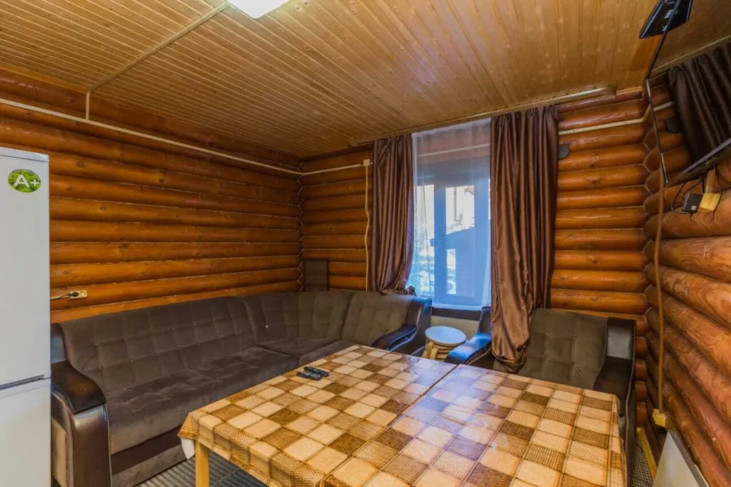 4-комнатная Квартира