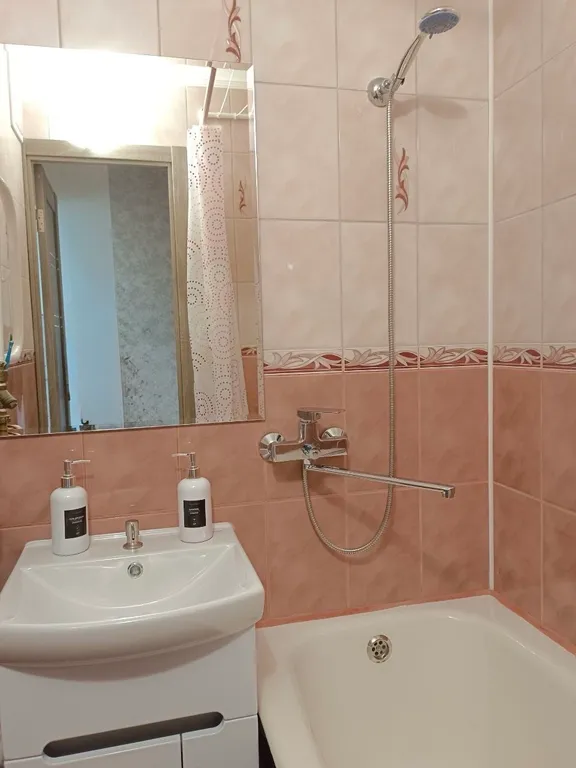 Уютная однокомнатная квартира недалеко от центра