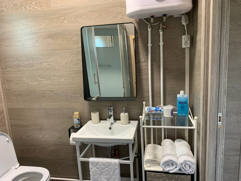 Коттедж Дом с террасой, камином, финской сауной на краю деревни с видом вдаль — Степаново