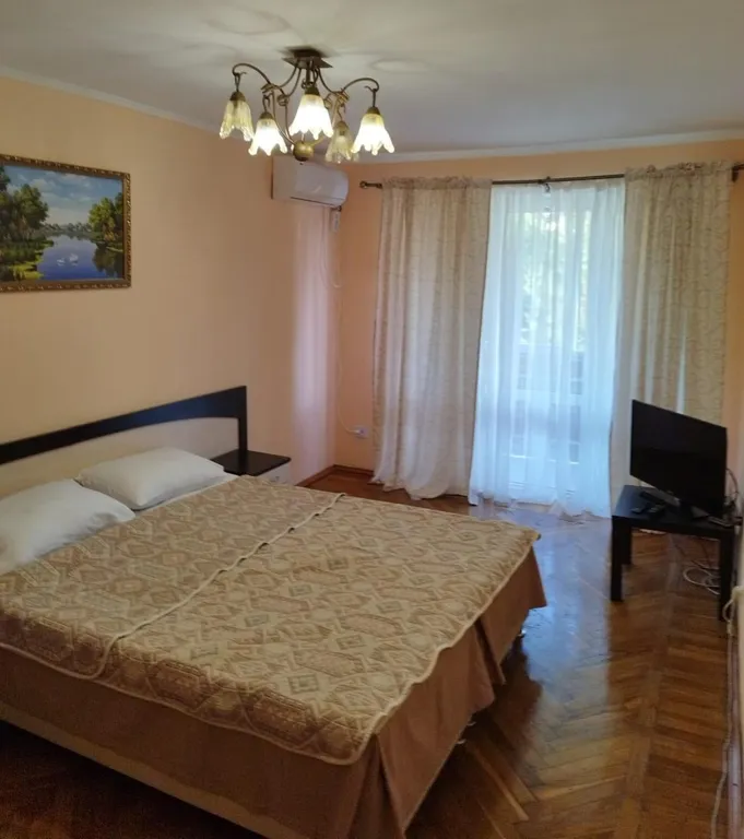 Квартира в центре города — аренда посуточно в Гагра