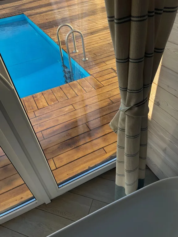 Уютный дом с русской баней из ольхи и тёплым бассейном