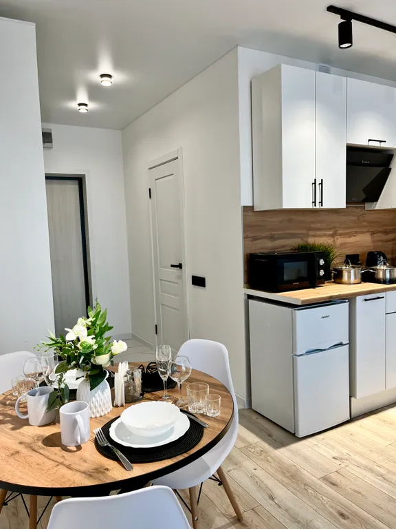 Студия с дизайнерским ремонтом