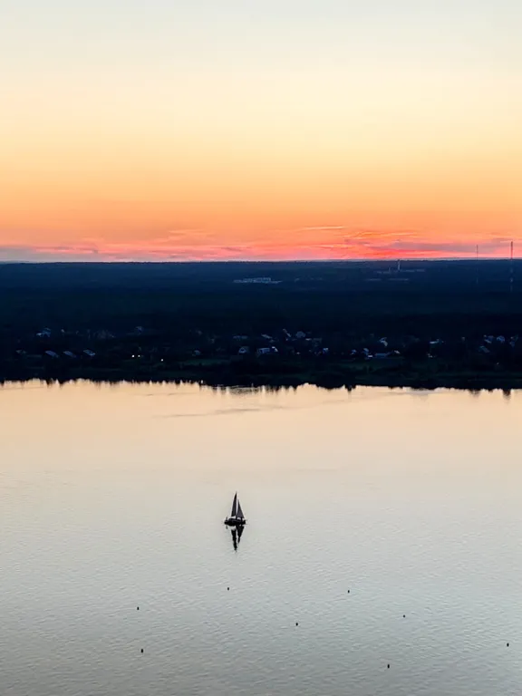 Уютная квартира на высоком этаже с прекрасным видом на реку Кама