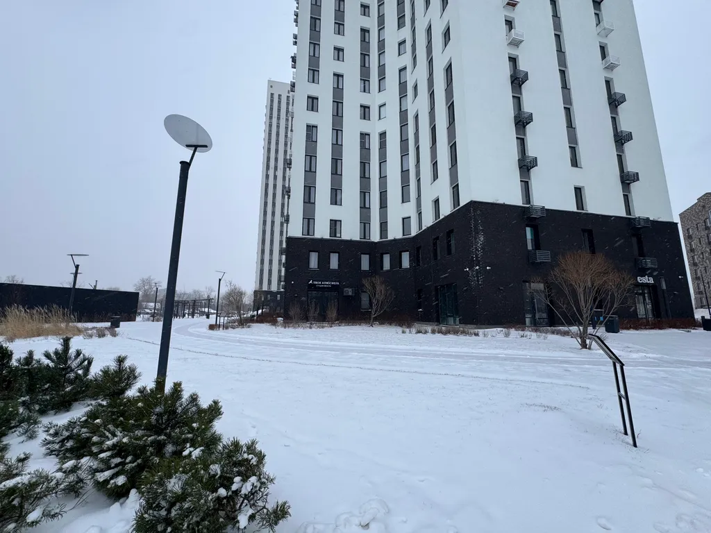 Квартира Квартира Новая, большая евротрёшка в центре с панорамным видом на город — Тюмень