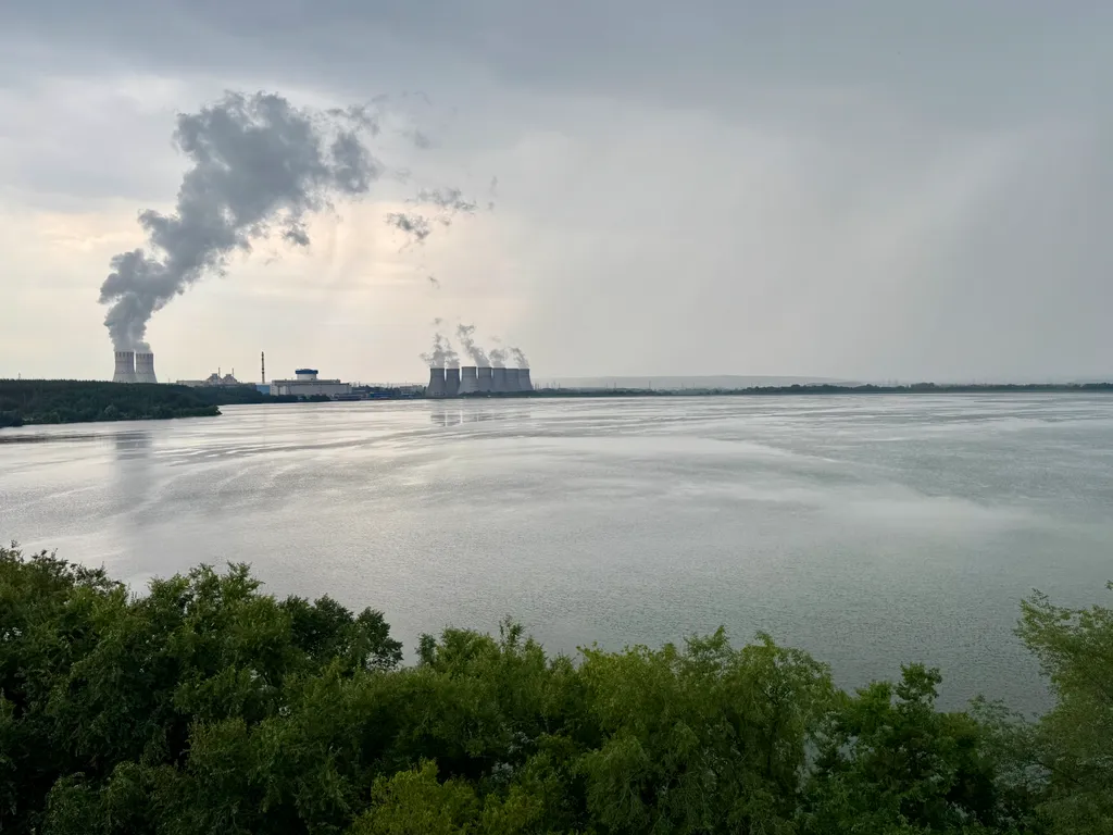 Видовая квартира на набережной! Вид на Море и НВАЭС!Кровать King Size