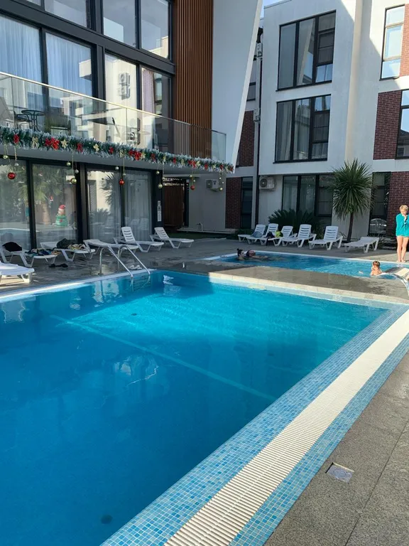 Апартамент с круглогодичным теплым бассейном