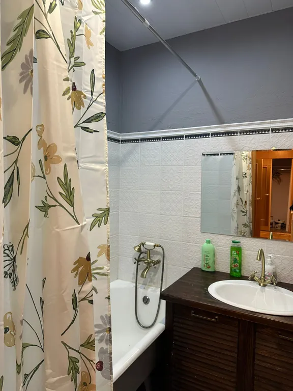 Квартира Двухкомнатная квартира — Москва