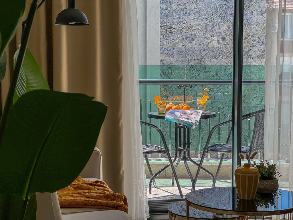 Legend апартамент у моря с бассейном и пляжем