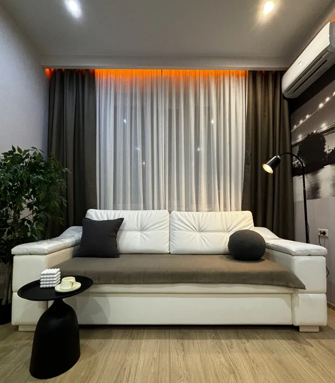 Стильный апартамент в центре