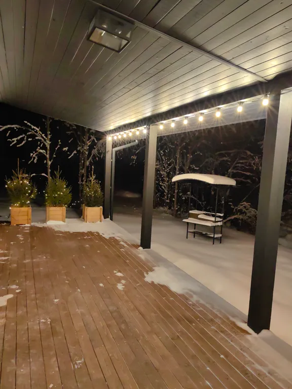 Дом у ручья