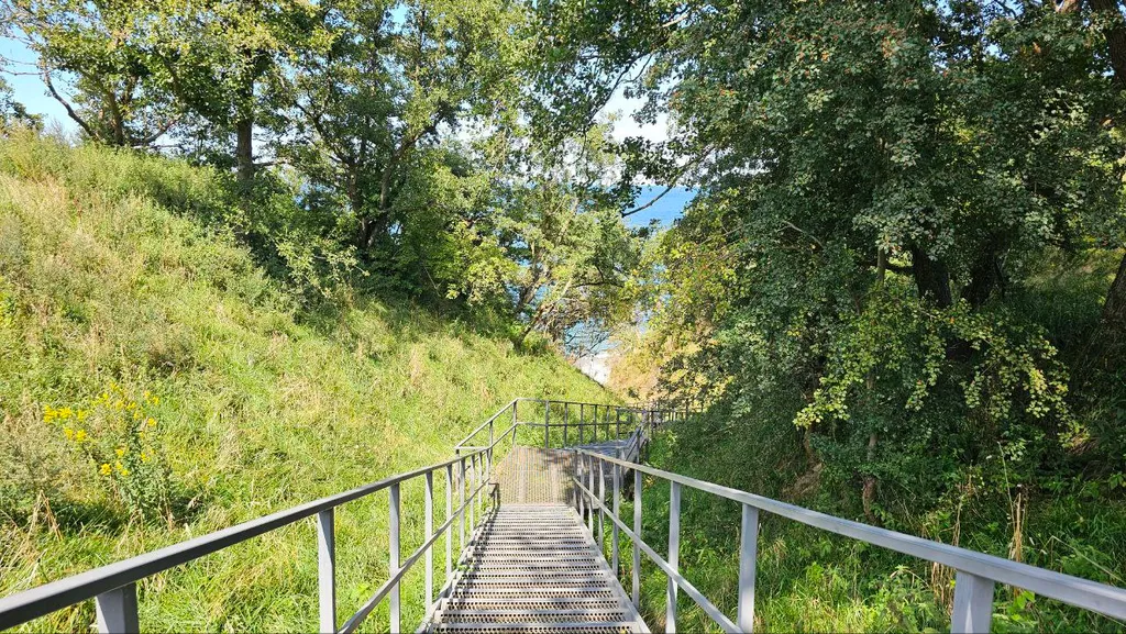 Двухкомнатная квартира "Морской риф"