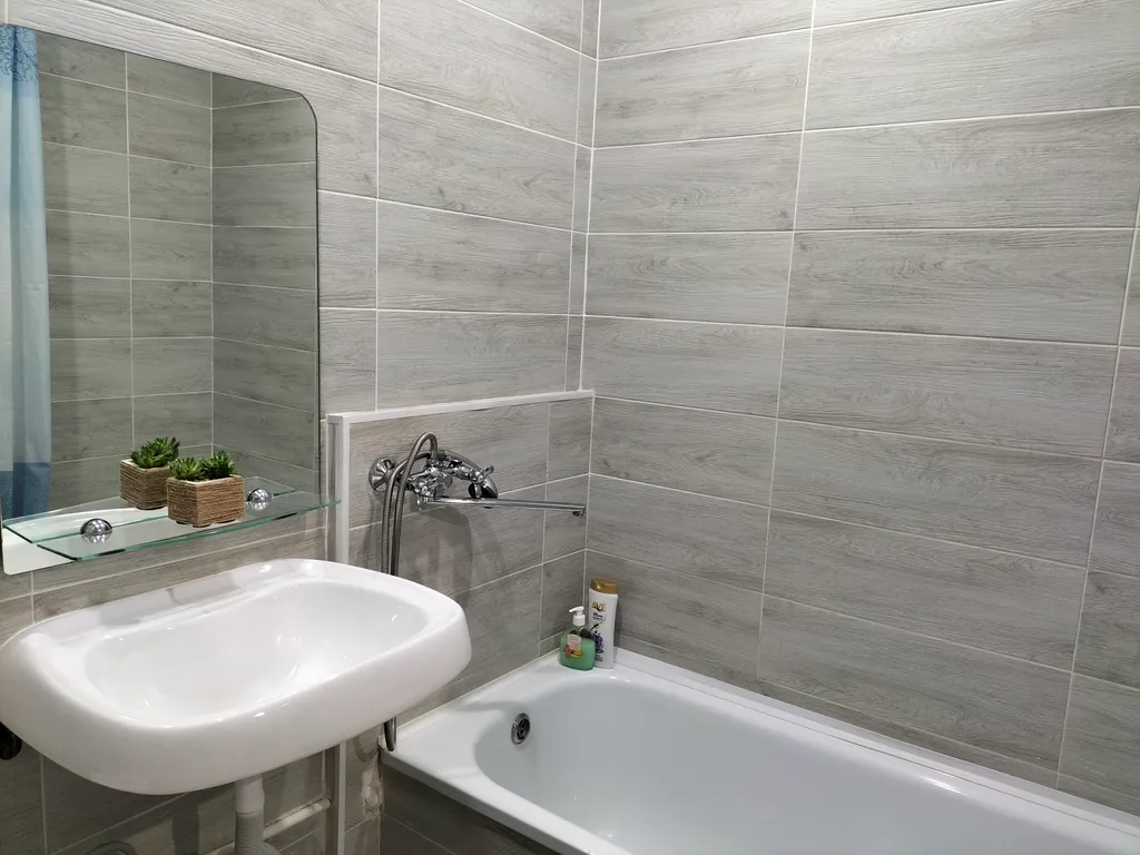 Уютная квартира с видом на берёзовую рощу