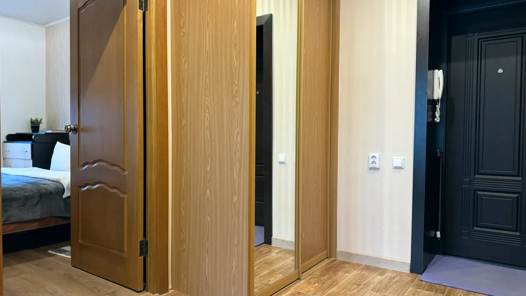 Просторная , двухкомнатная квартира на Галушина