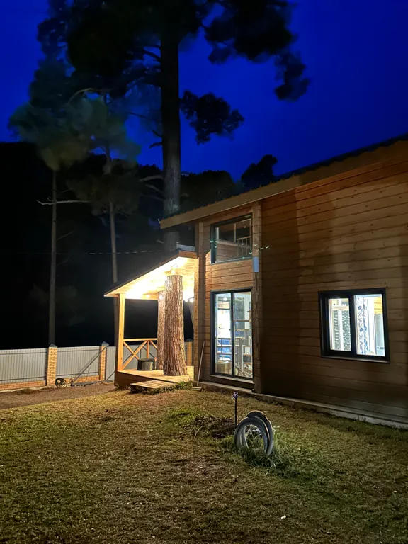 Новый круглогодичный 3-й коттедж на берегу Катуни