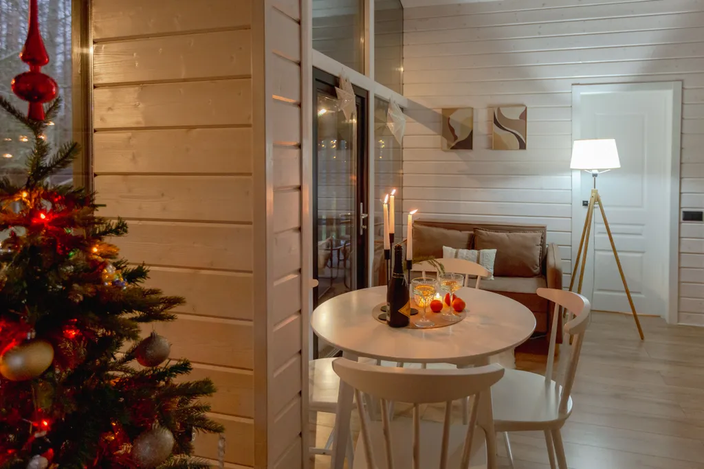 Уютный дом с сауной в лесу