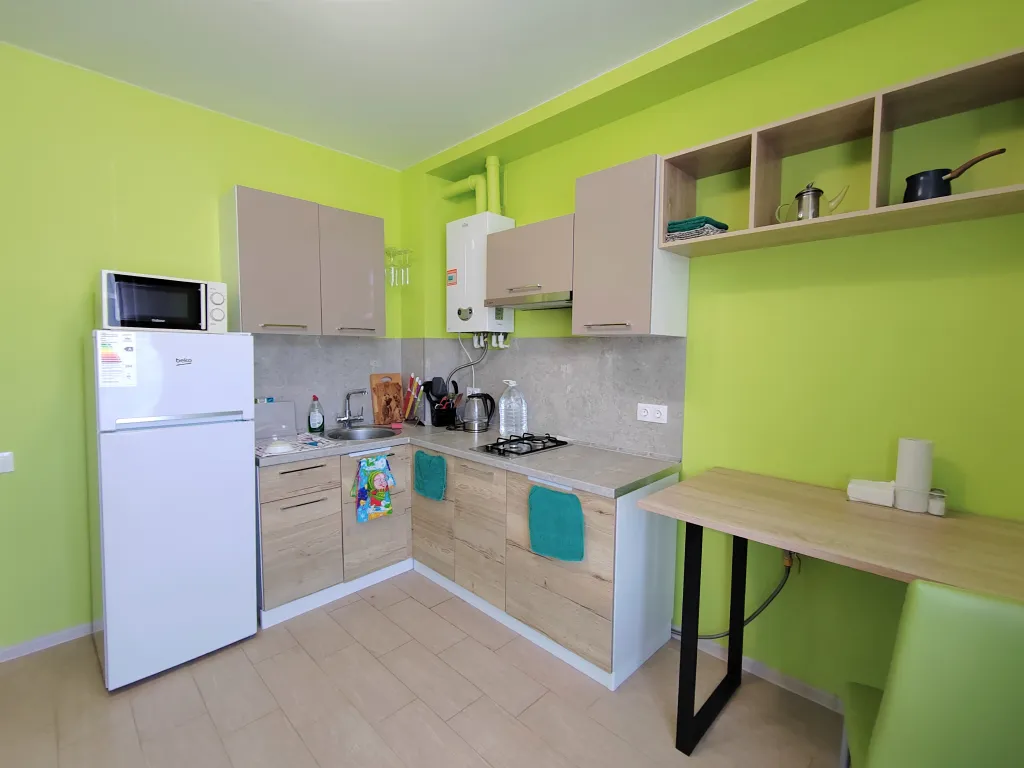 Уютная квартира с большой лоджией - террасой у открытого моря