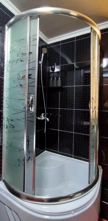 Дом с бассейном Чаир, вид  на море и горы, мангал, беседка, парковка