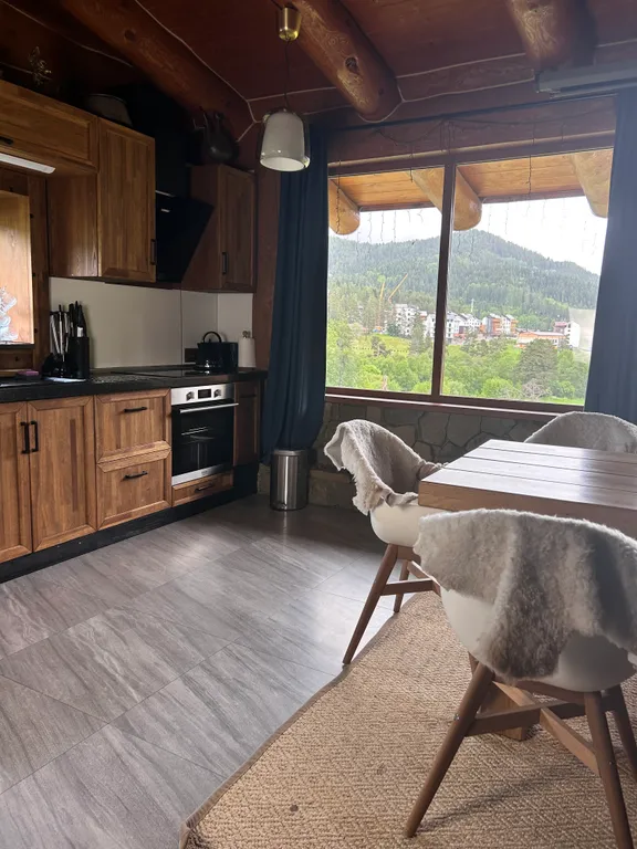 Элитное большое шале с шикарным видом на горы