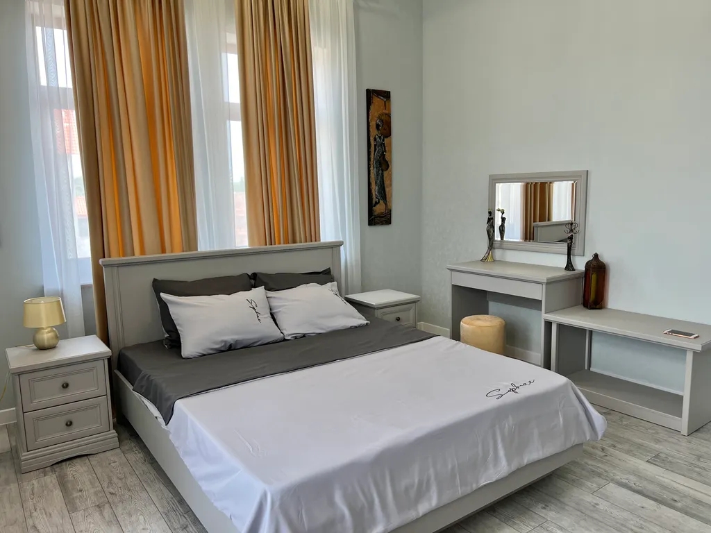 Прекрасный просторный дом для отдыха в лучшем районе